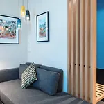 By Ihg Ξενοδοχείο