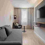 By Ihg 4*