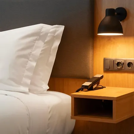 By Ihg Braga