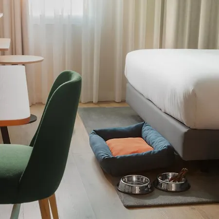 By Ihg Отель
