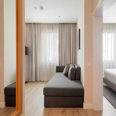 By Ihg Hotel
