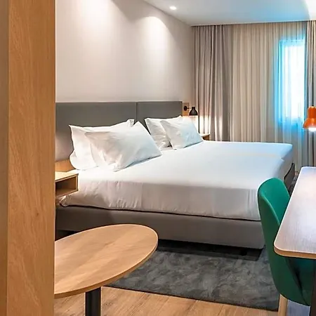 By Ihg Hotel Braga
