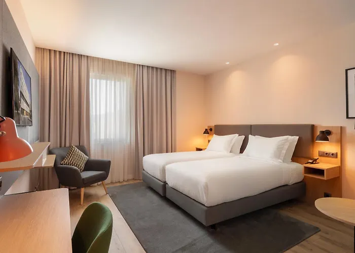 By Ihg Ξενοδοχείο Μπράγκα